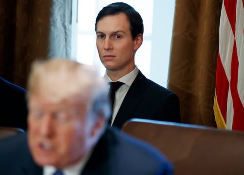 Jared Kushner critica a CNN por sugerir conflicto de interés en su rol en Gaza; inversión es previa a reelección de Trump, dice