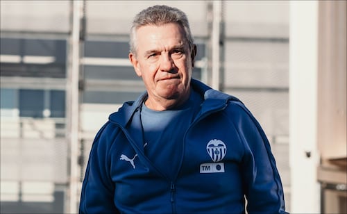 Javier Aguirre advierte que su Valencia tiene "ganas de revancha"; confía en que lograrán evitar el descenso