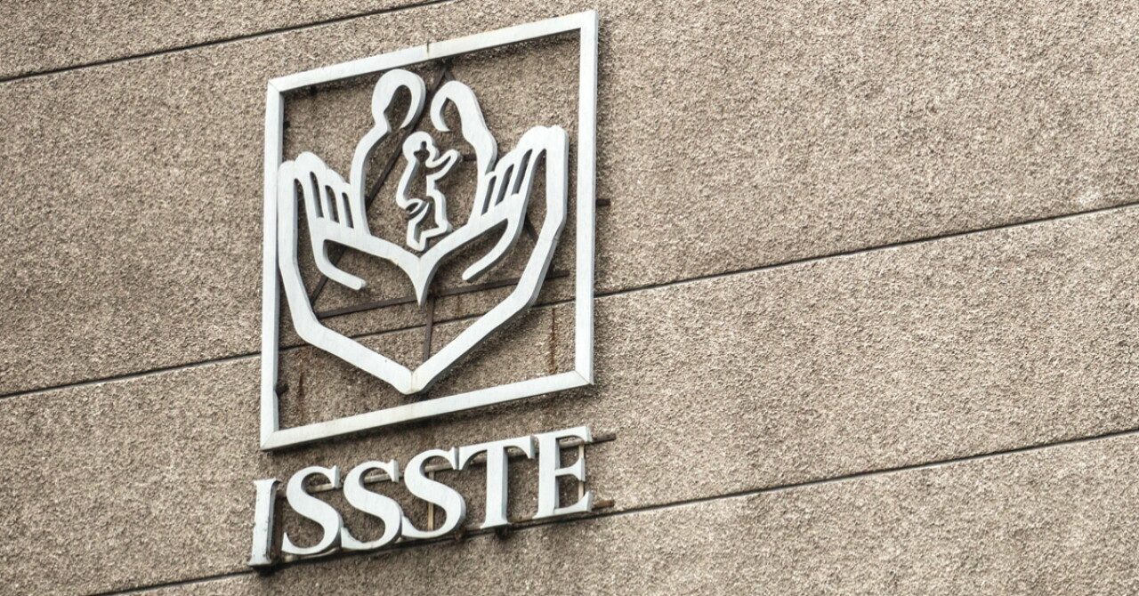 La regla del ISSSTE que te permite trabajar menos en tu último año antes de jubilarte y quiénes pueden usarla