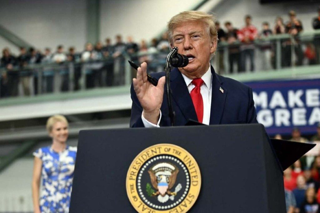 Latinos reprueban a Trump, 49 estados desaprueban su gobierno