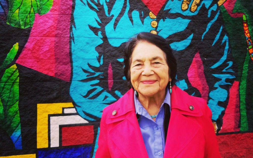 Muere a los 96 años Dolores Huerta; la defensora de migrantes campesinos en EE UU