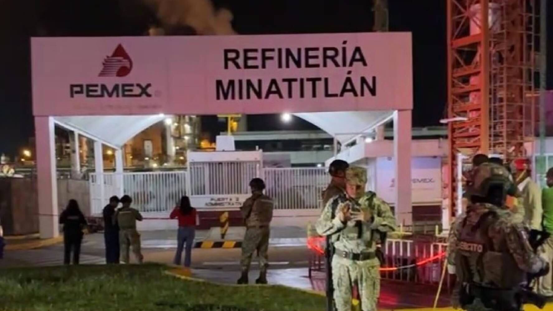 Muere trabajador de Pemex en ataque armado en refinería de Minatitlán; reportan uno más herido