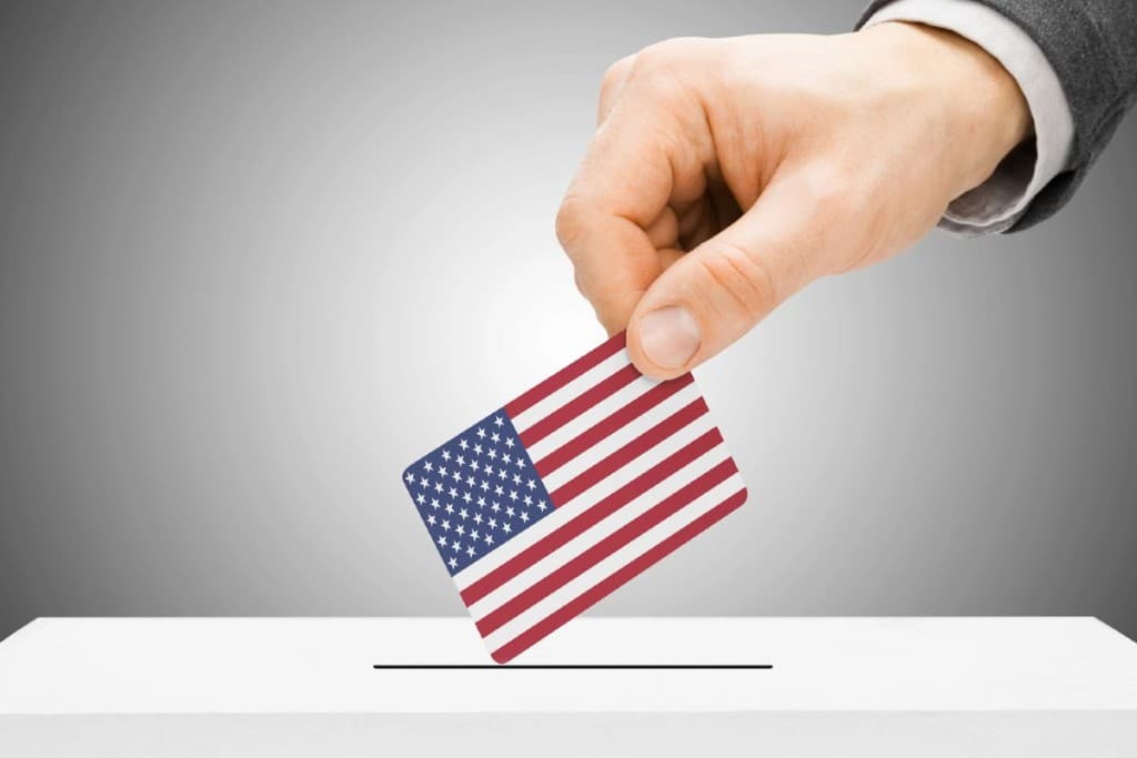 No se rinde; Trump ofrece un millón de dólares por información sobre fraude electoral