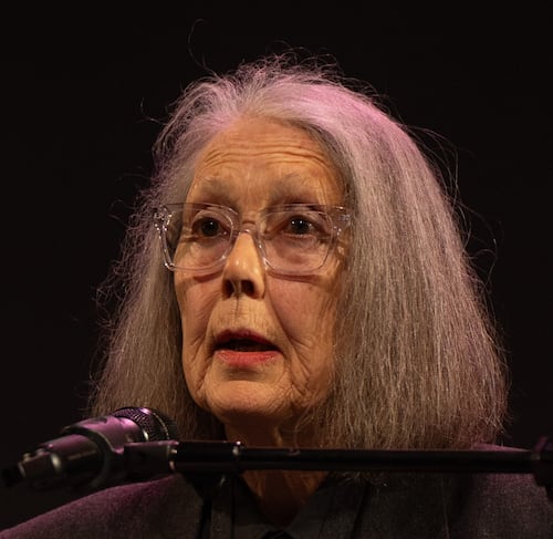 Nox o la didáctica del duelo. Reseña del libro de Anne Carson