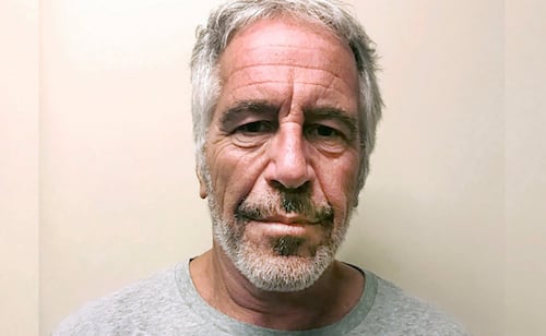 Nuevo México demanda a abogado y a contador de Epstein; los acusa de ocultar red de tráfico sexual
