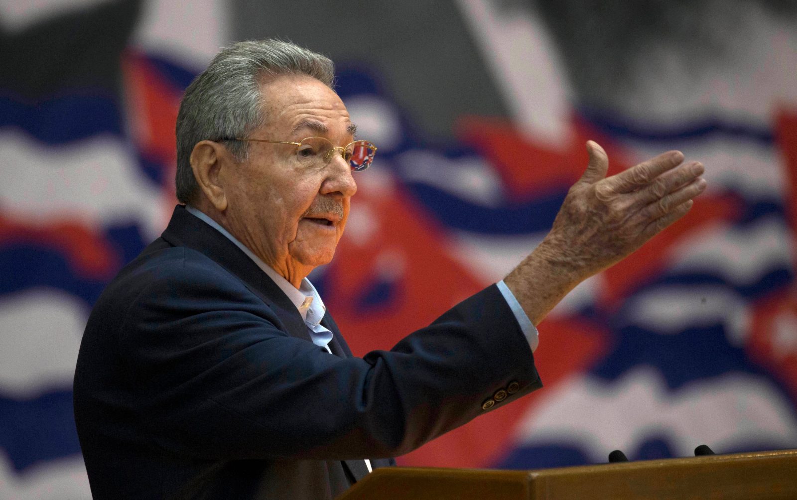 Ordenan arrestar a Raúl Castro, expresidente de Cuba, por derribo de avionetas de EU: ‘Él dio la orden’