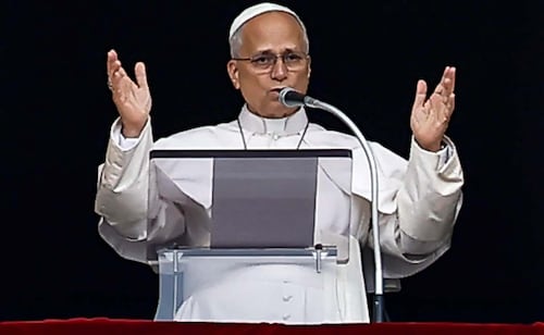 Papa León XIV habla con Zelensky; pide colaboración con Rusia para permitir la llegada de ayuda alimentaria y sanitaria