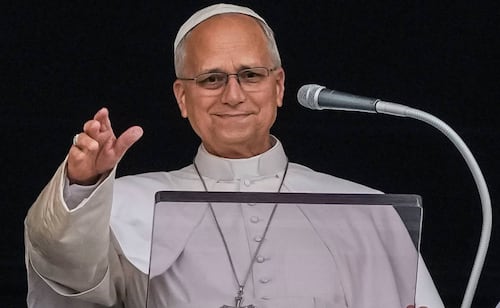 Papa León XIV vota en las elecciones legislativas de Estados Unidos; envía su papeleta por correo a Chicago