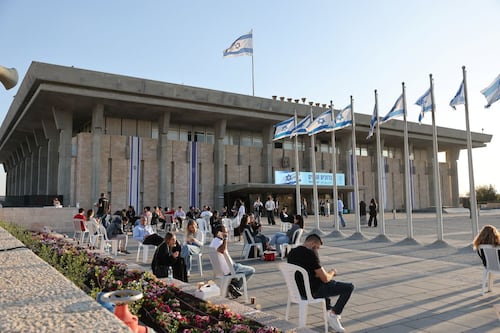 Partido Likud, de Netanyahu, acusa a partidos árabes de "robar la elección"; pide investigar sus votos