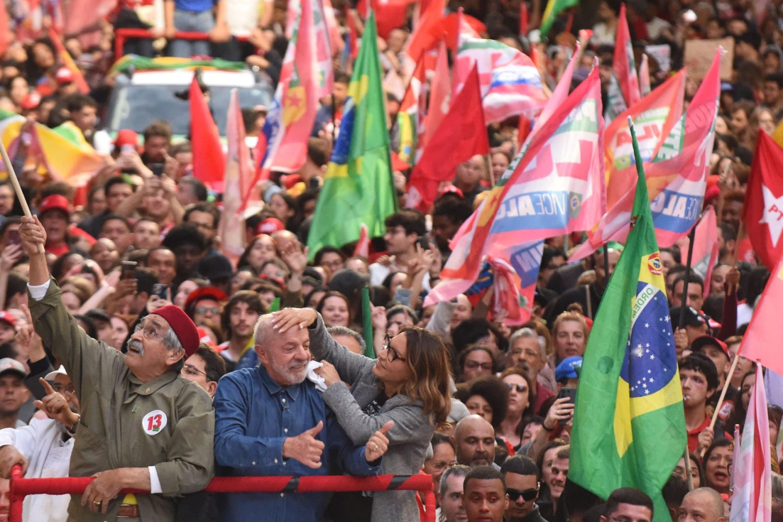 ¿Quién es André Janones, el ‘arquitecto digital’ de la victoria de Lula da Silva en Brasil?