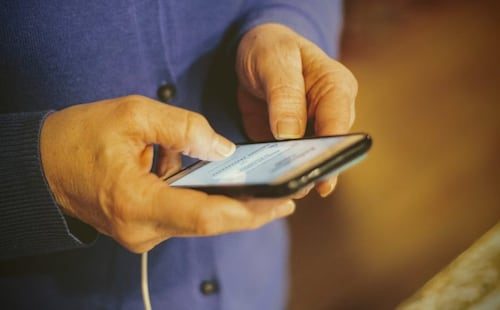 Reportan fallas con Telcel, AT&T y Unefon este martes; usuarios dicen que no pueden realizar llamadas o navegar en Internet