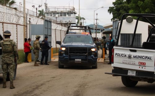 Riña en penal de Mazatlán deja 10 muertos y 16 heridos confirma SSP de Sinaloa; suspenden visitas
