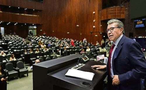 Se debe garantizar un relevo sin caer en la inestabilidad: Monreal