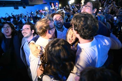 Separatistas ganan elecciones en Quebec; prometieron referéndum independentista