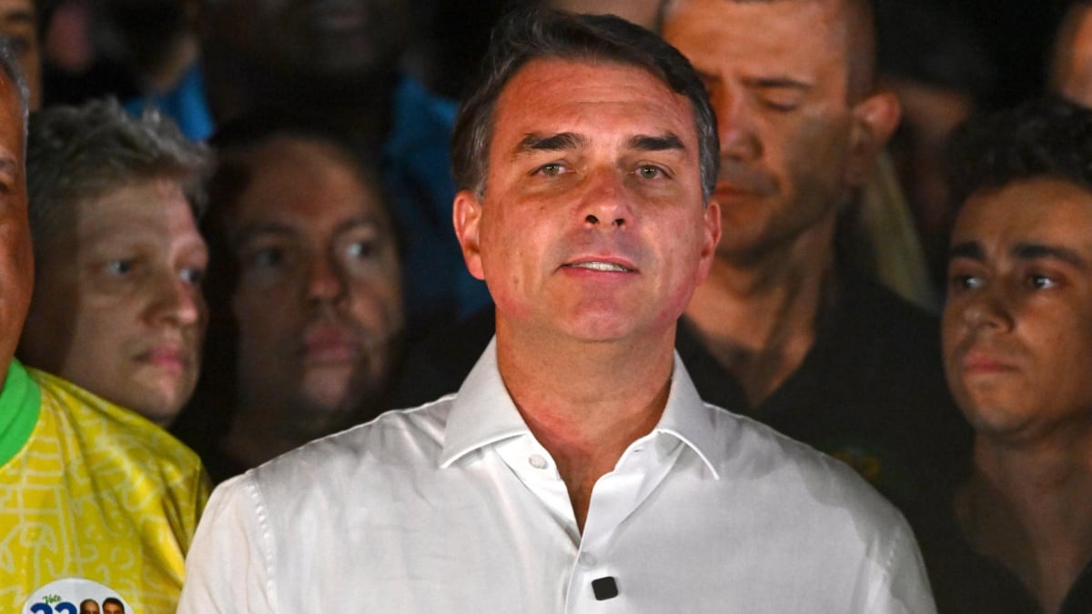 ‘Soy el presidente electo de Brasil’: Flávio Bolsonaro denuncia fraude electoral en carta desde EU