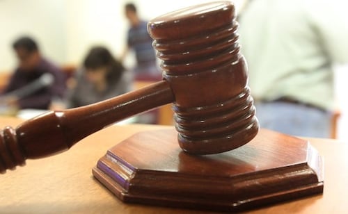 Suman otra condena de 238 años de prisión contra abogado acusado de fraude en Guanajuato; acumula pena de mil 256 años