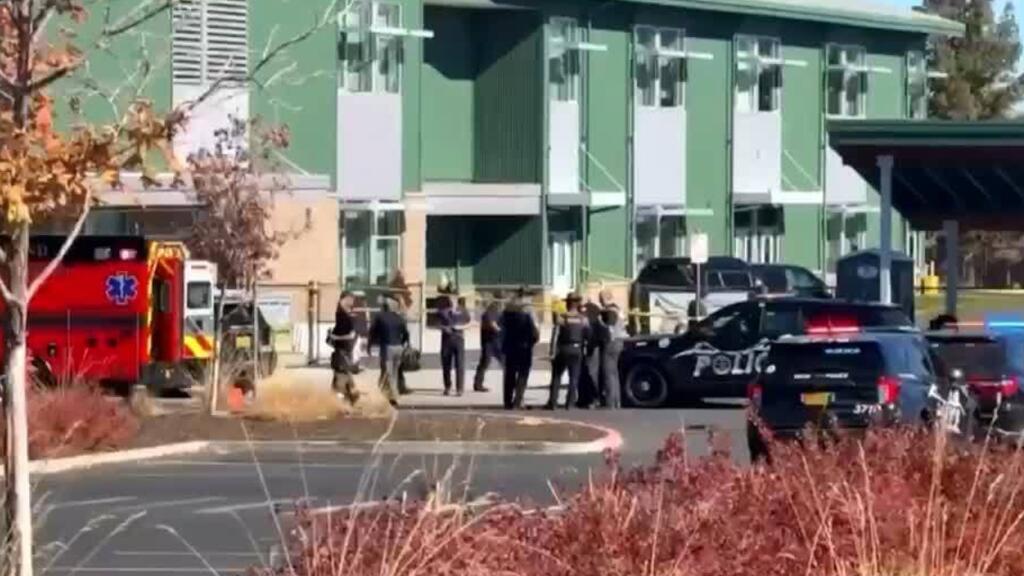 Tiroteo en una escuela de Oregon deja a tres niños y un docente muertos
