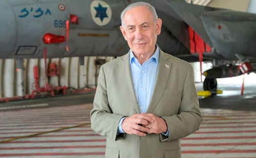 Tras ataque en Flydubai, Netanyahu ordena revisar seguridad de vuelos internacionales; copiloto planeaba “acto terrorista”
