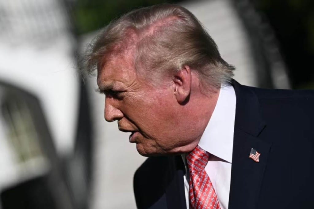¿Trump tiene el poder para cambiar el nombre de New Mexico a New America?