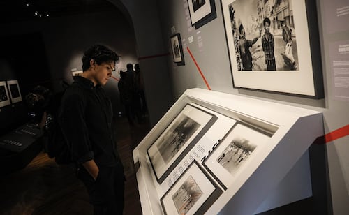 Último día de World Press Photo y la visita de Emmanuel Carrère a la CDMX: agenda de la semana