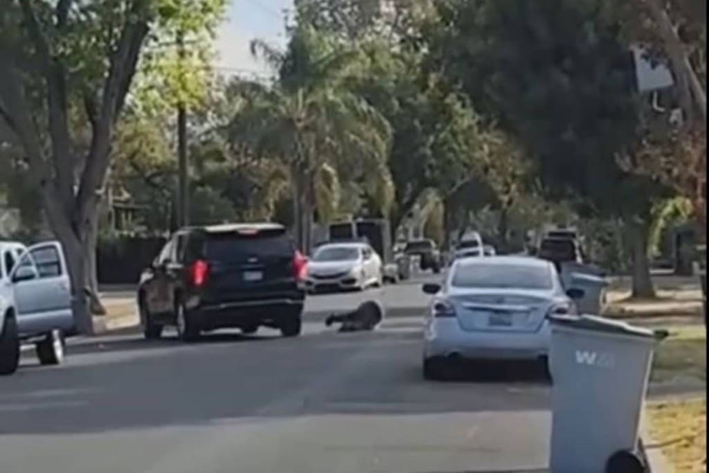 VIDEO | Investigan a ICE por atropellar a ciudadano que grabó un operativo