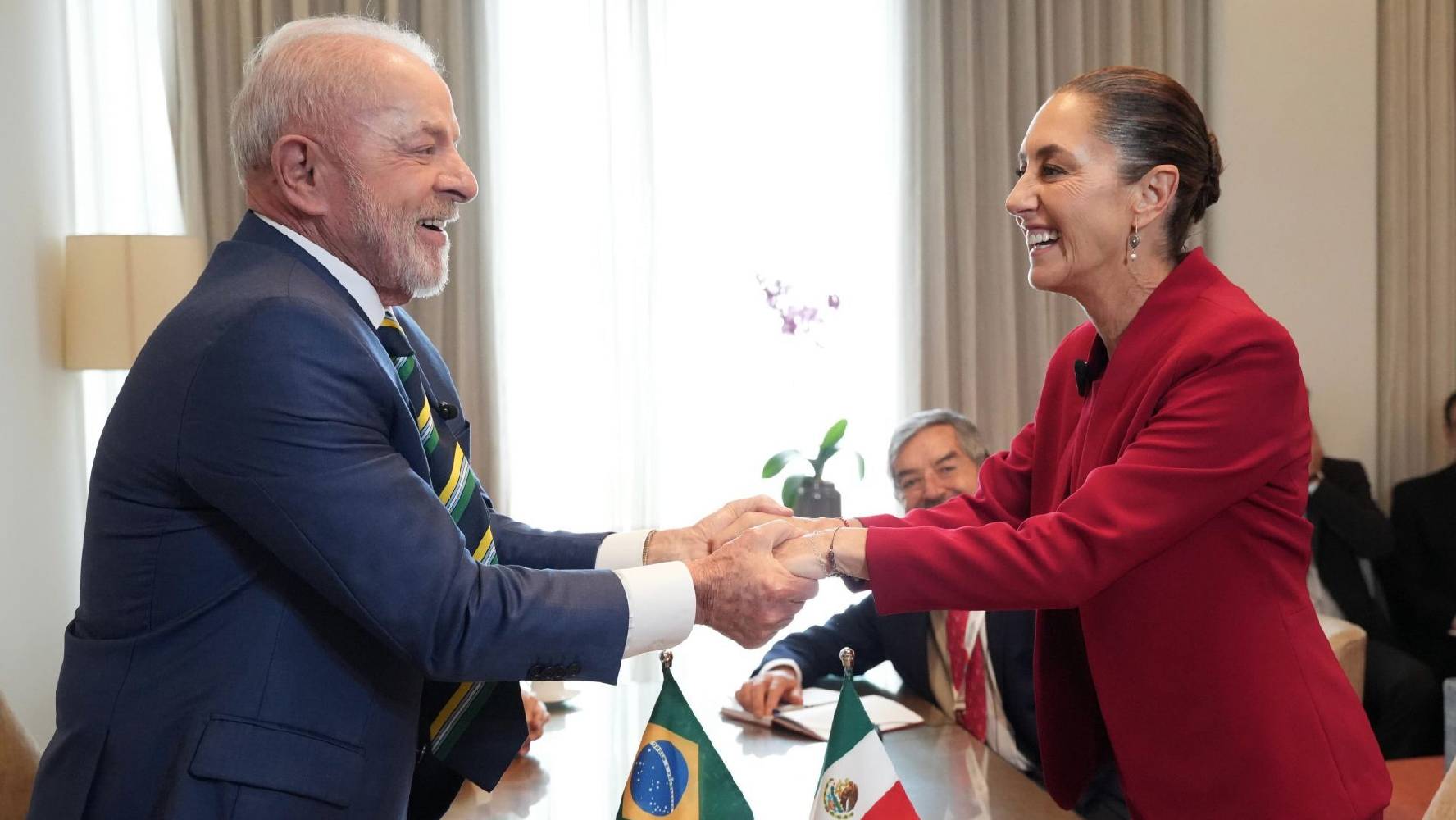 ‘Viva la democracia’: Claudia Sheinbaum felicita a Lula da Silva por triunfo en las elecciones de Brasil