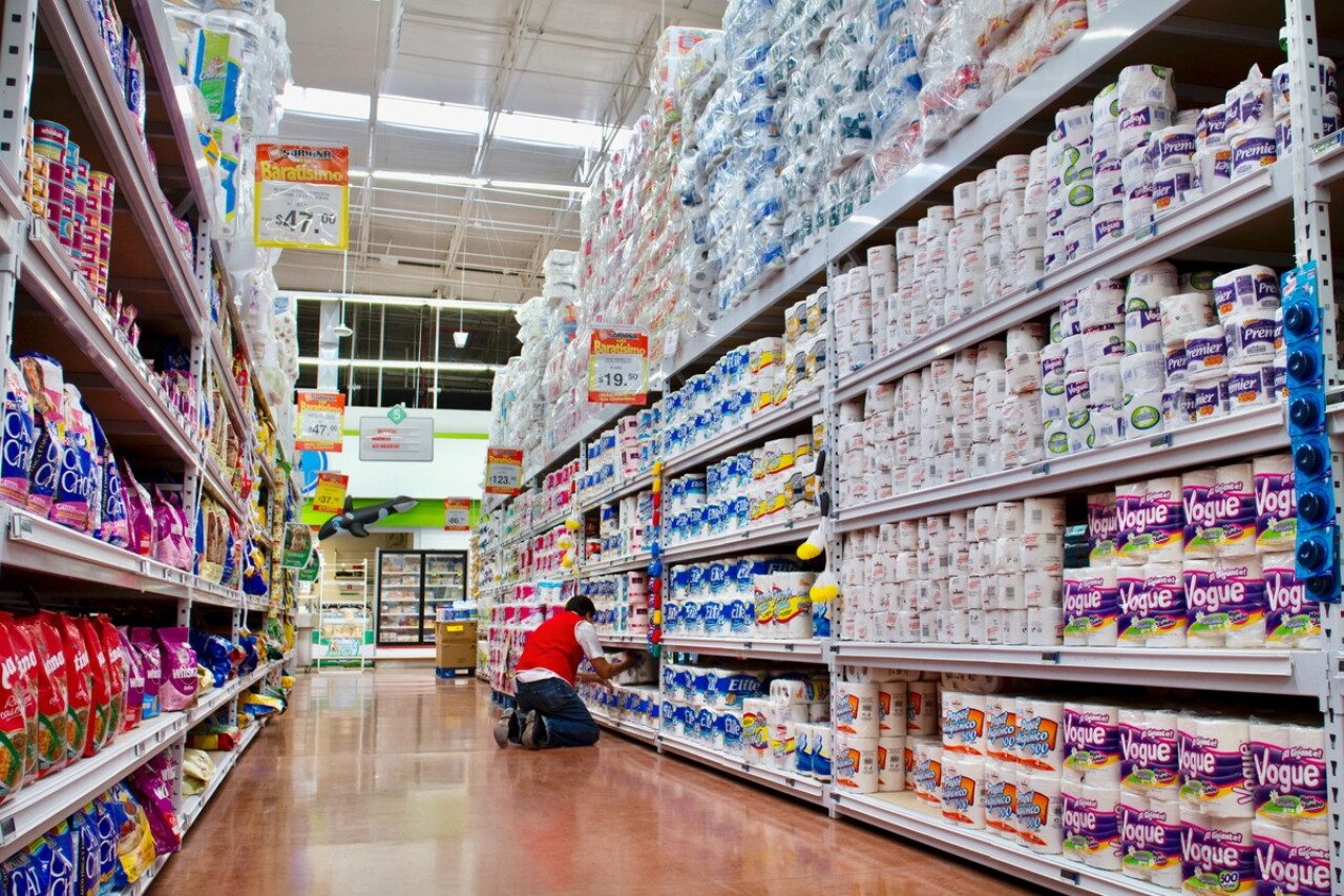 Walmart, Soriana y Chedraui cambian sus tiendas para mejorar la experiencia de los clientes que les compran en línea